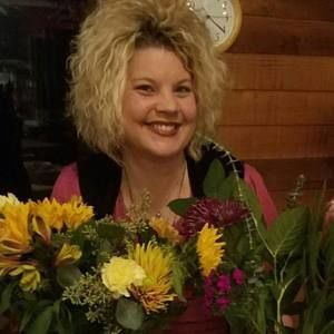 Meet your Posher, Candi